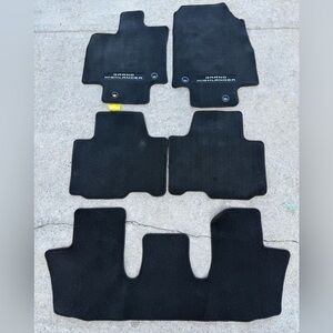 OEM Toyota 2024-25 Grand Highlander 4pc Black Carpet Floor Mats PT206-48241-20